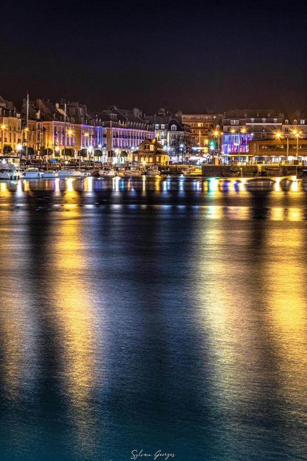 Avec Jardinet Sans Vis A Vis Plein Centre Ville Au Rdc 350M De La Plage دْييب المظهر الخارجي الصورة